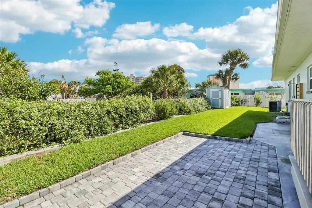 133 Park Avenue Daytona Beach FL 32118