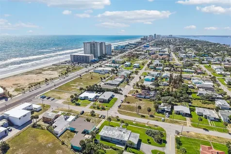 133 Park Avenue Daytona Beach FL 32118