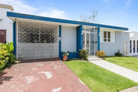 Pirineos St. Urb. Villa España, Calle, Pr, Bayamon PR 00961