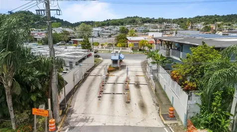 Pirineos St. Urb. Villa España, Calle, Pr, Bayamon PR 00961