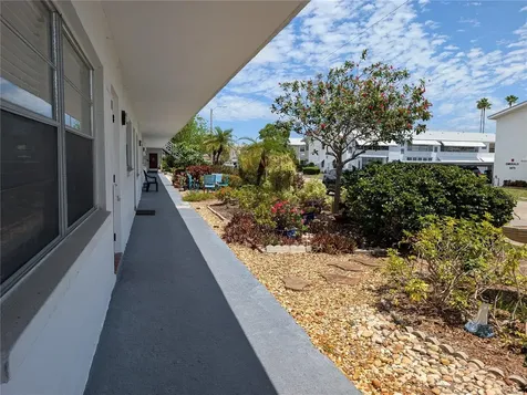 5850 18th Street N St Petersburg FL 33714