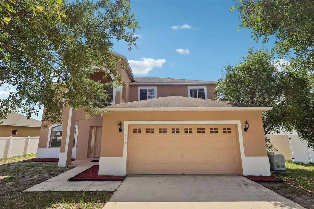 1107 James Way Poinciana FL 34759