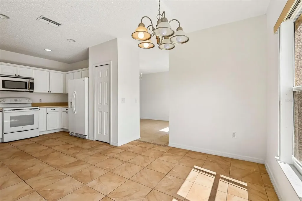 1107 James Way Poinciana FL 34759