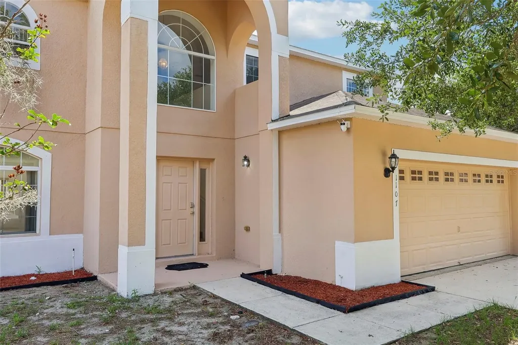 1107 James Way Poinciana FL 34759