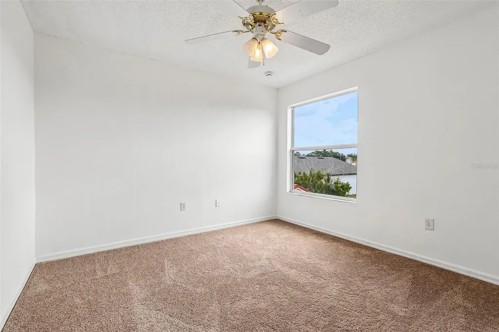 1107 James Way Poinciana FL 34759