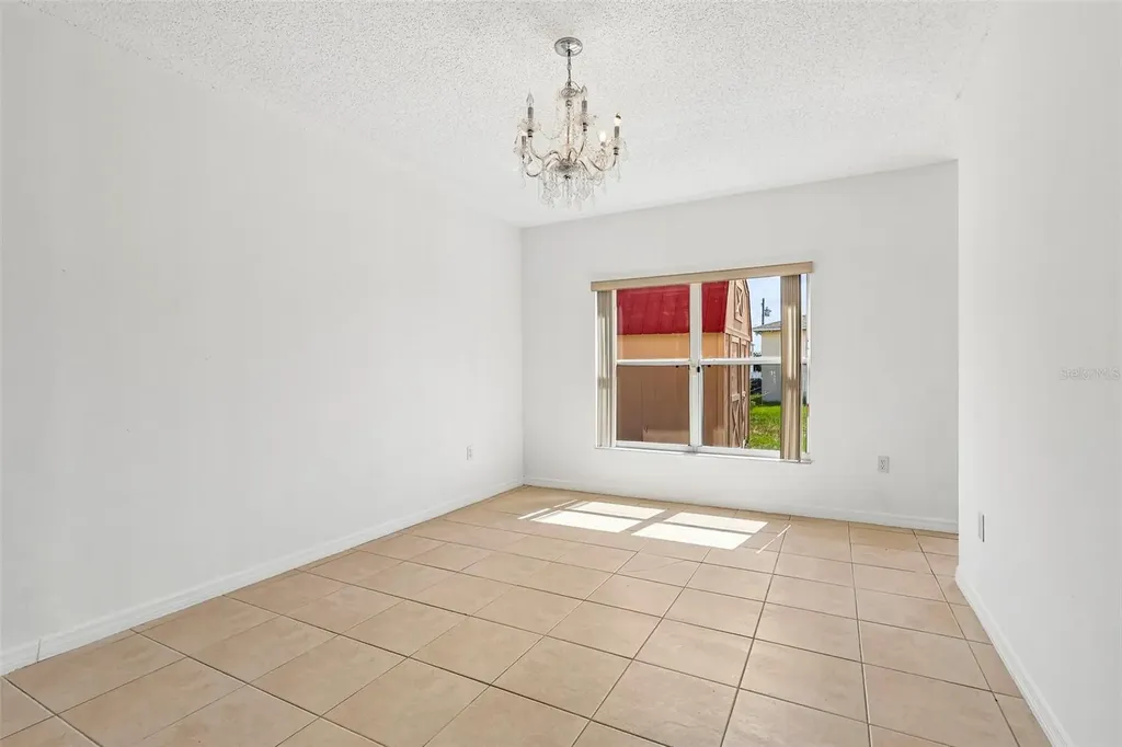 1107 James Way Poinciana FL 34759