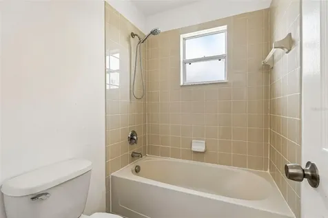 1107 James Way Poinciana FL 34759