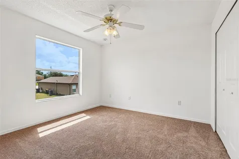 1107 James Way Poinciana FL 34759