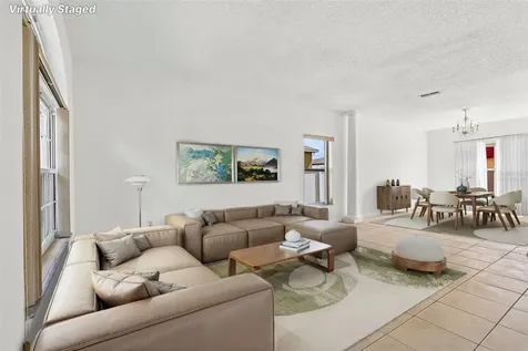 1107 James Way Poinciana FL 34759