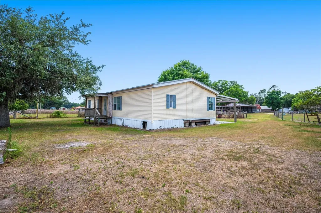 1616 Mcgee Road Plant City FL 33565