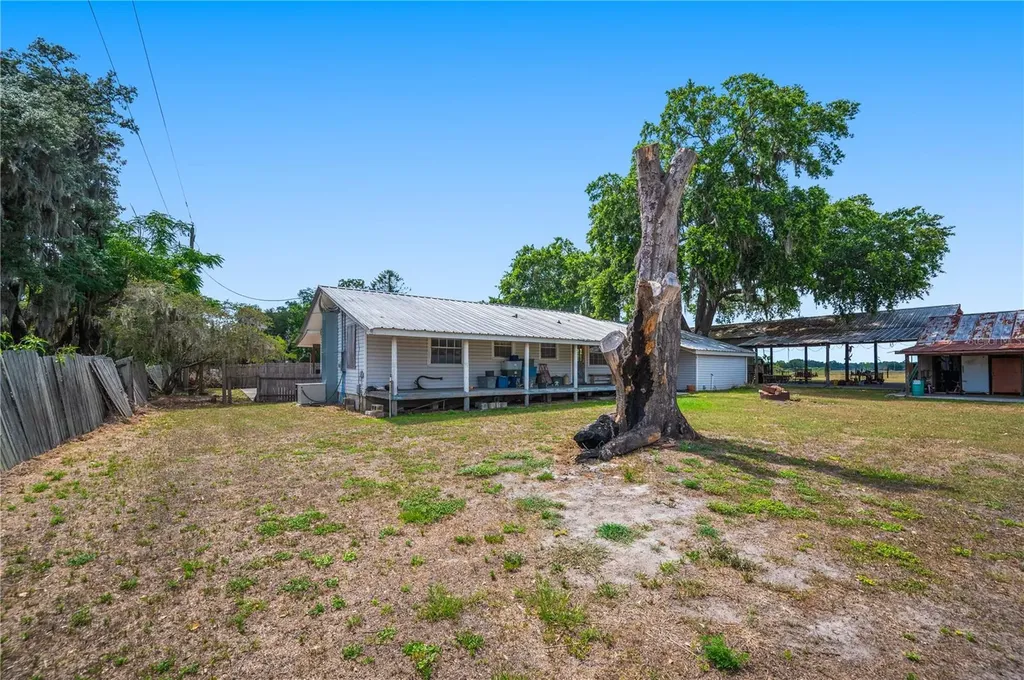 1616 Mcgee Road Plant City FL 33565