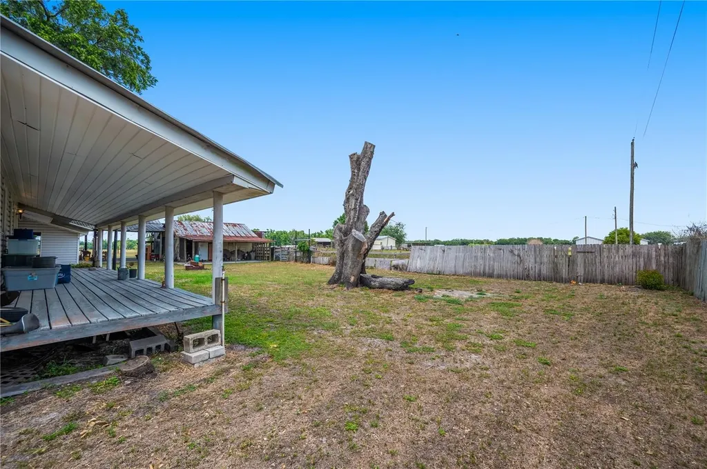 1616 Mcgee Road Plant City FL 33565