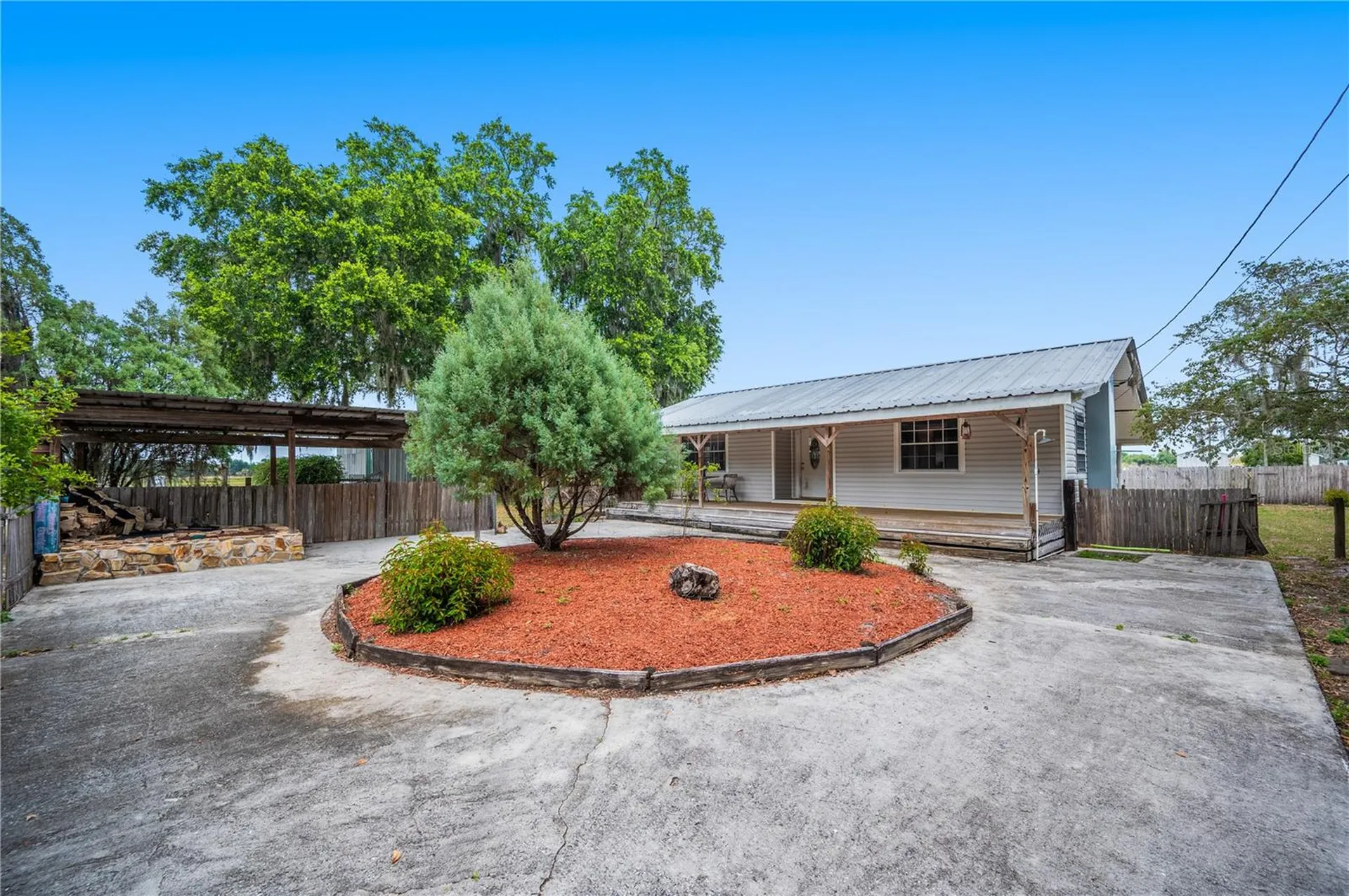 1616 Mcgee Road Plant City FL 33565