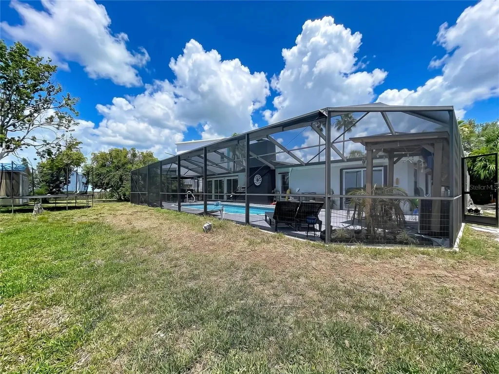 6950 Southwind Drive Hudson FL 34667