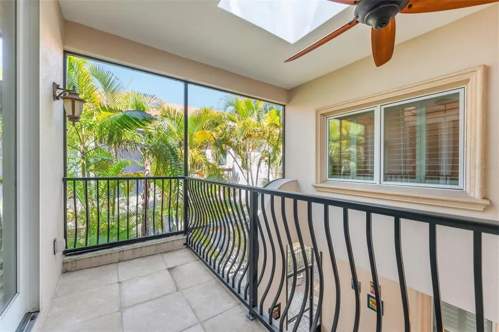 3817 W Dale Avenue Tampa FL 33609