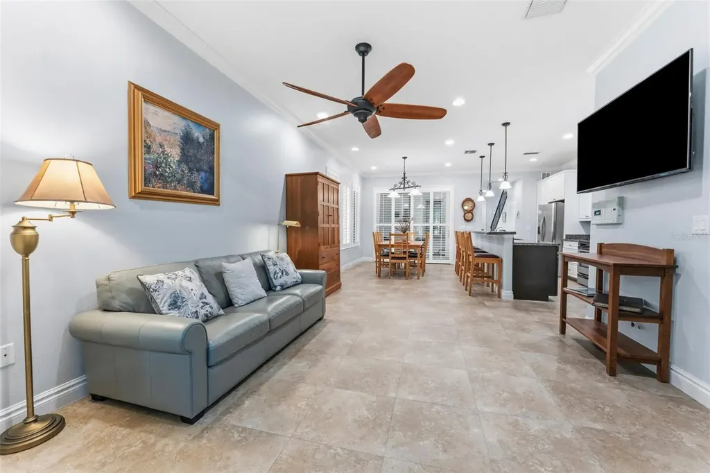 3817 W Dale Avenue Tampa FL 33609