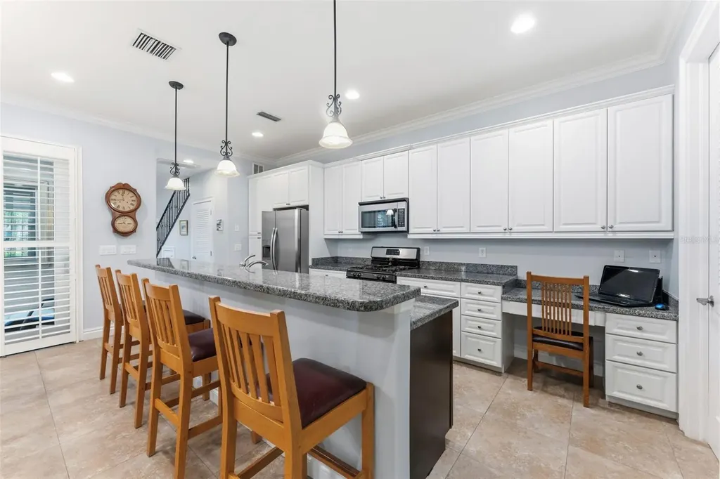 3817 W Dale Avenue Tampa FL 33609