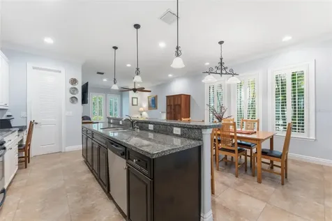 3817 W Dale Avenue Tampa FL 33609