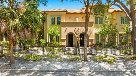3817 W Dale Avenue Tampa FL 33609