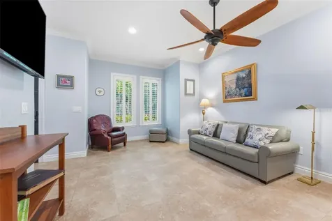3817 W Dale Avenue Tampa FL 33609