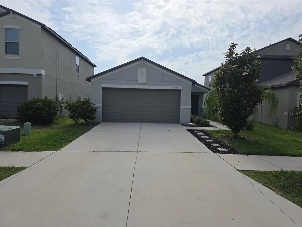 5104 Dandelion Street Apollo Beach FL 33572
