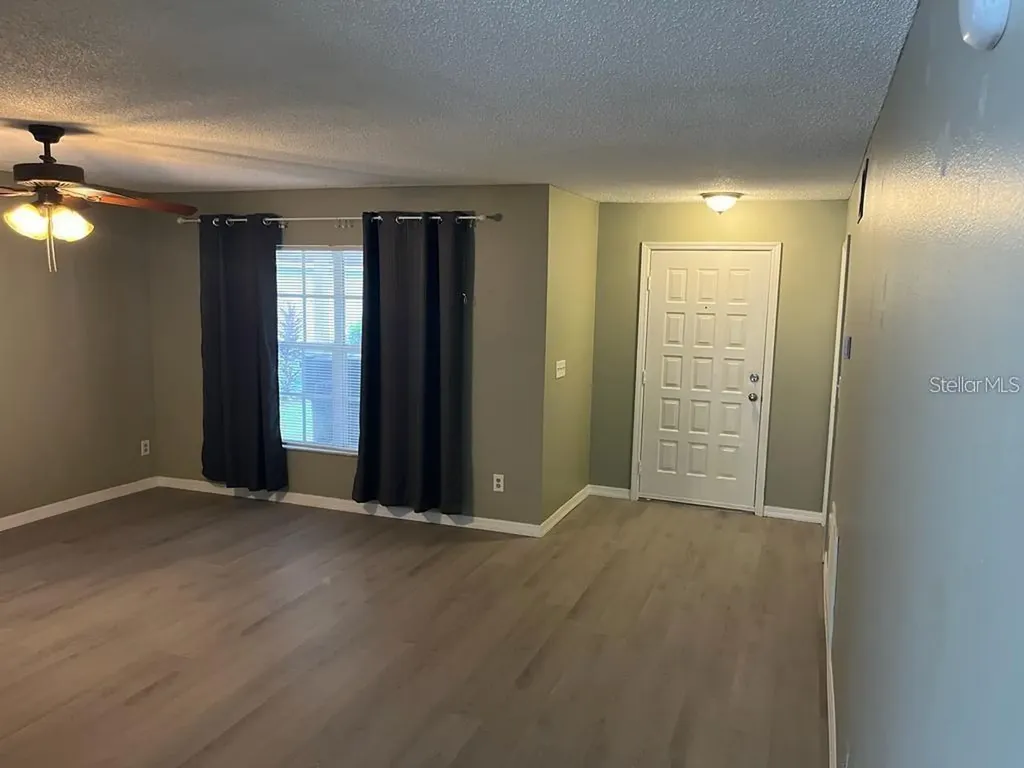 1606 Tropicana Way Valrico FL 33594