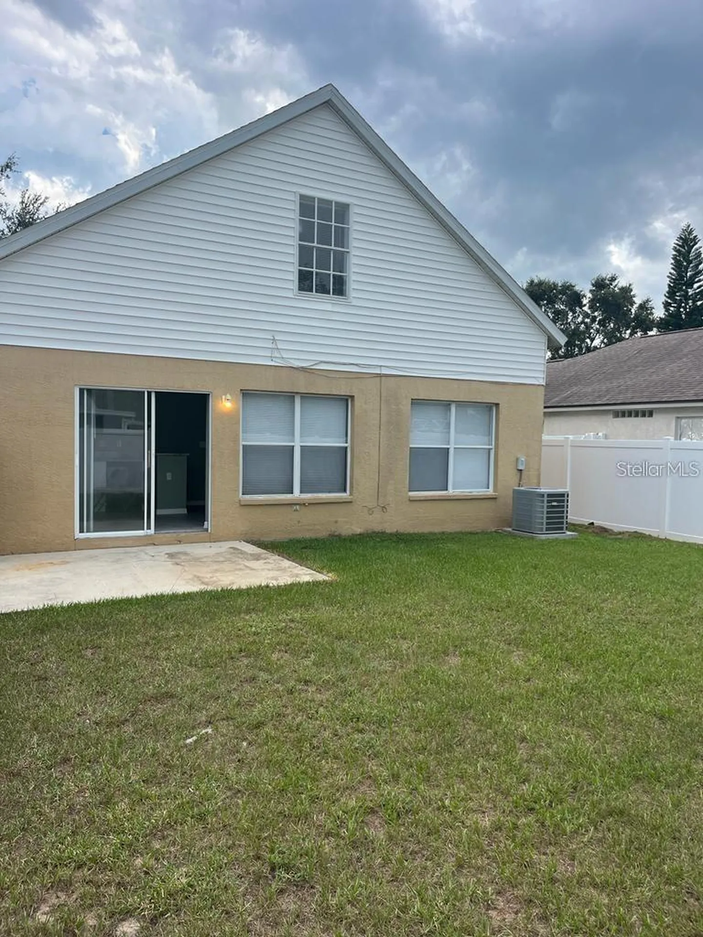 1606 Tropicana Way Valrico FL 33594