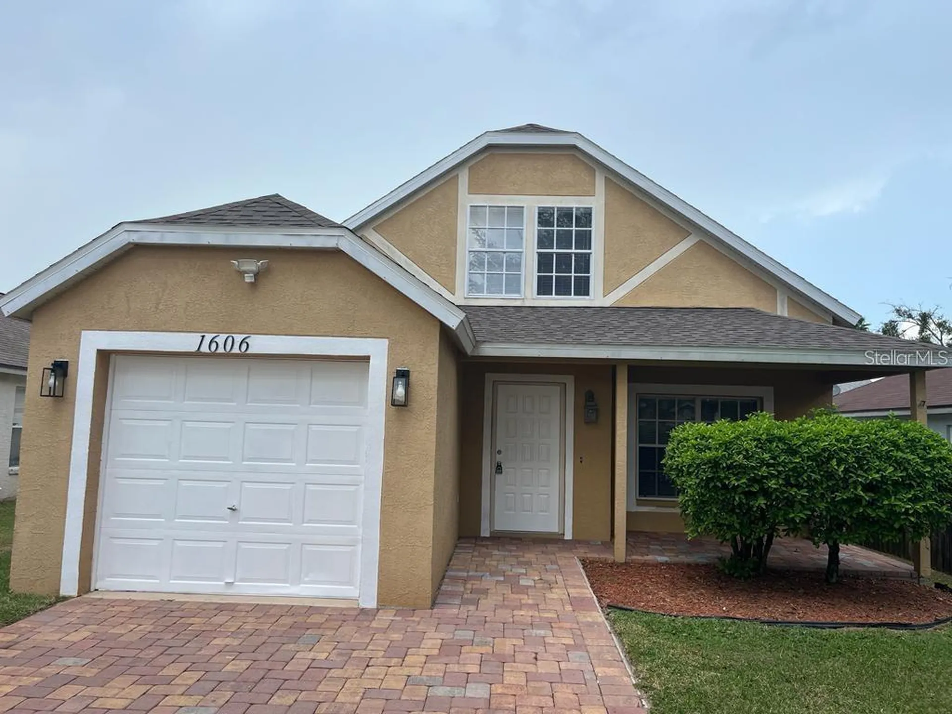 1606 Tropicana Way Valrico FL 33594