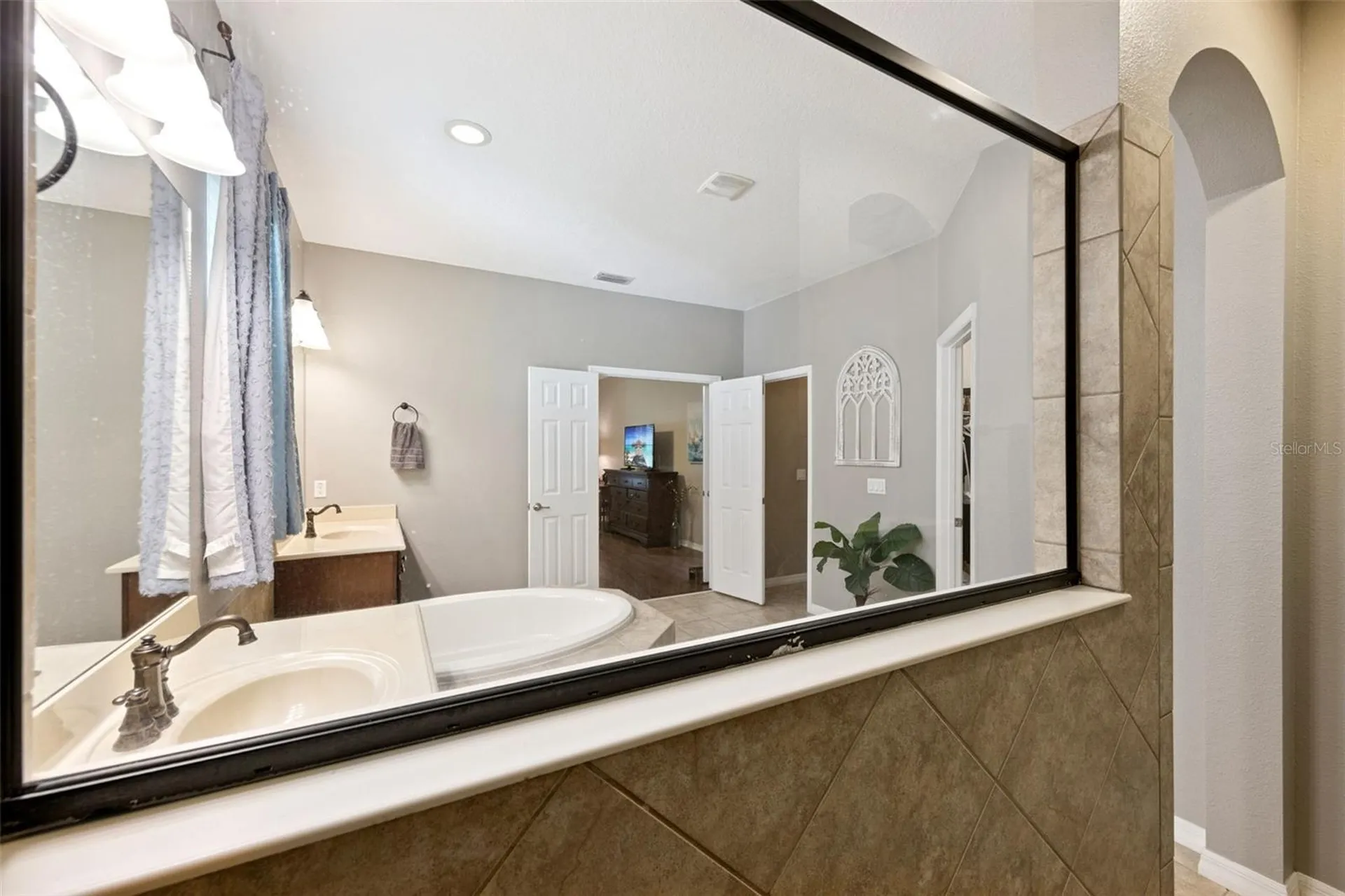 1266 Calypso Way Oviedo FL 32765