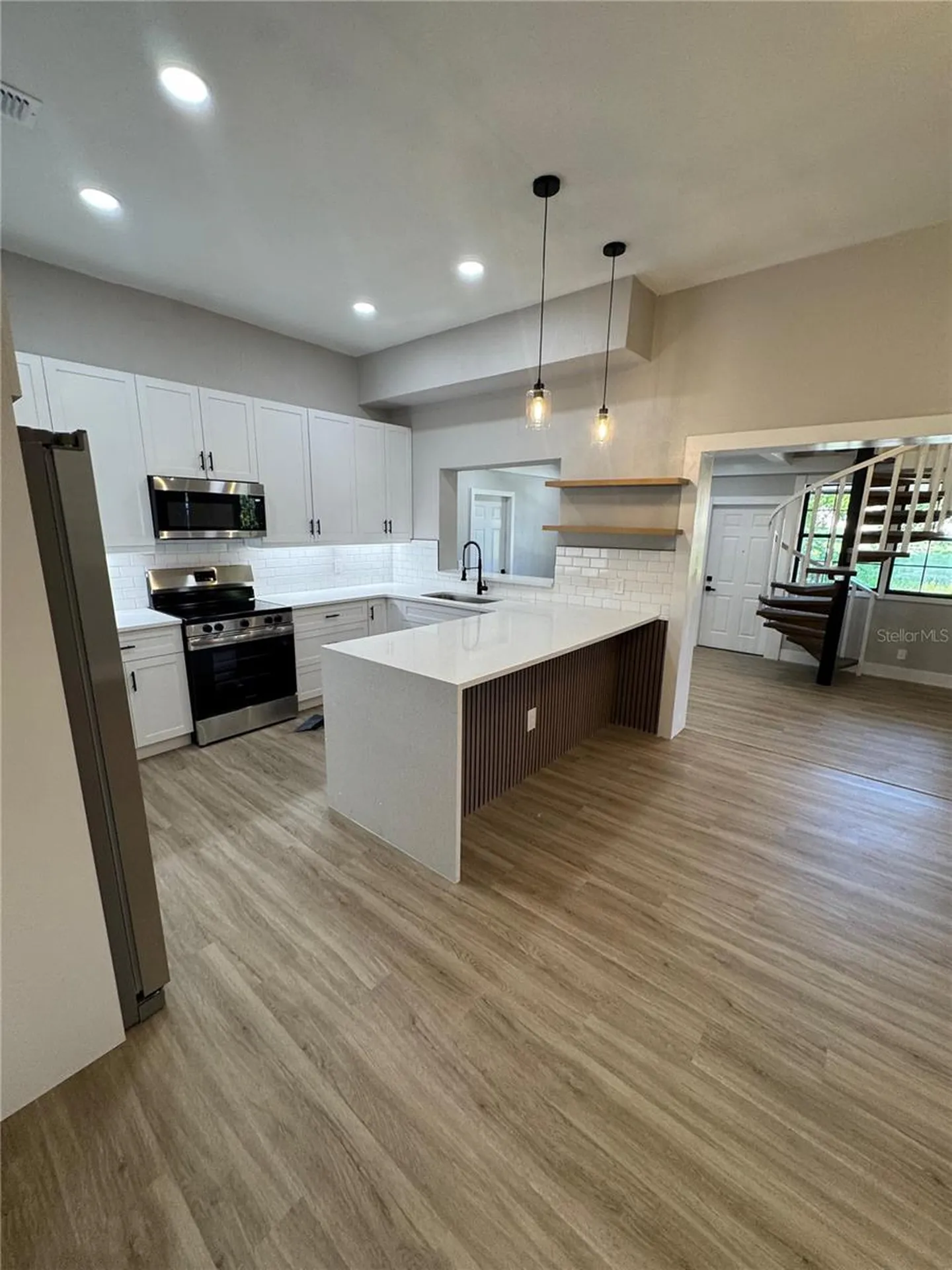 332 Big Tree Road South Daytona FL 32119