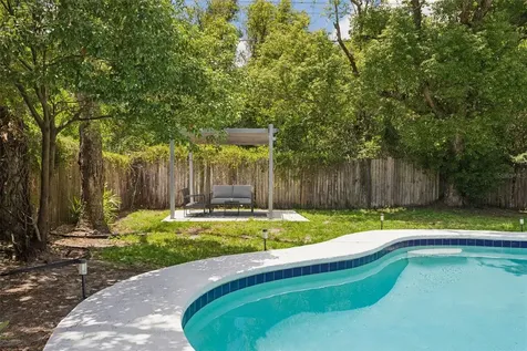 11116 N 19th Street Tampa FL 33612
