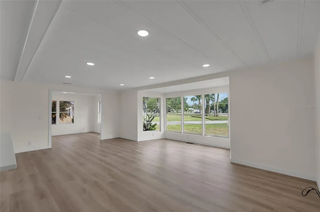 2153 Oak Grove Drive Zellwood FL 32798