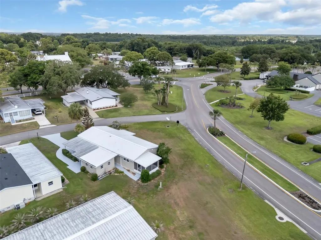 2153 Oak Grove Drive Zellwood FL 32798