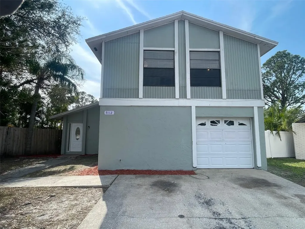 5112 Bonnedale Court Tampa FL 33624