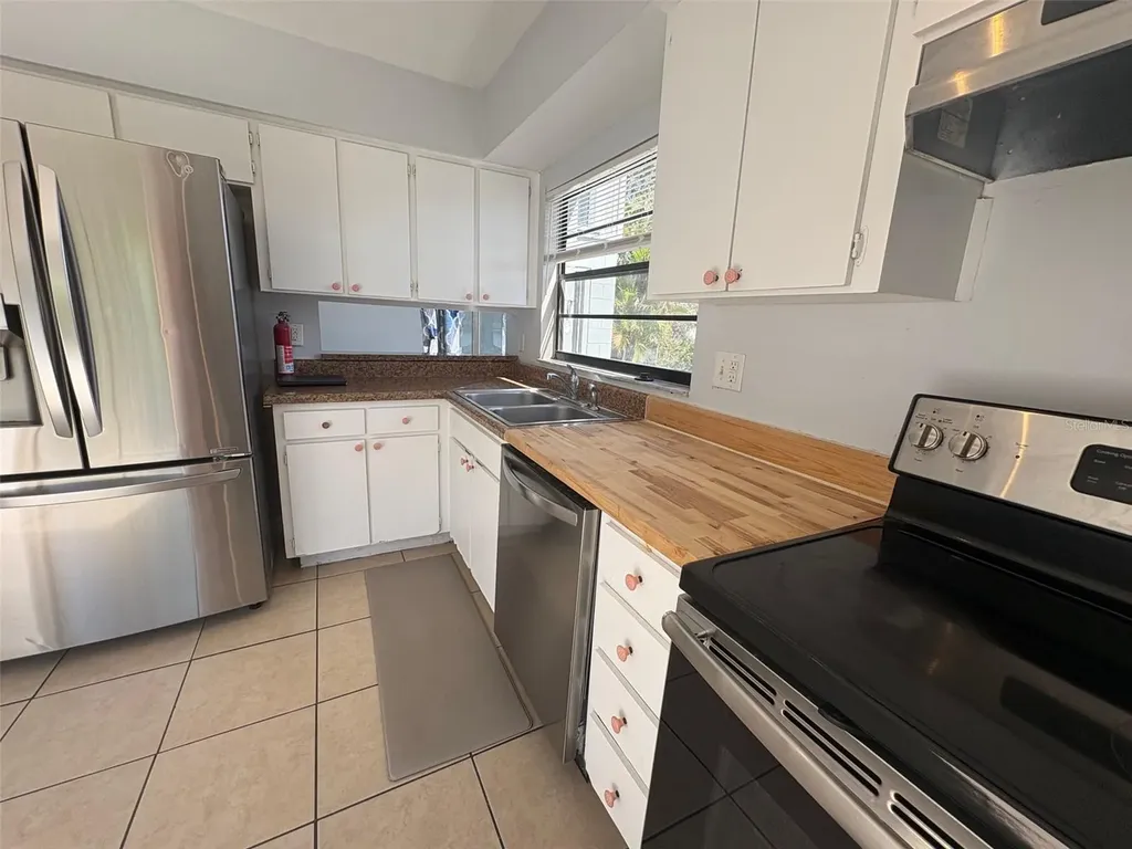 5112 Bonnedale Court Tampa FL 33624
