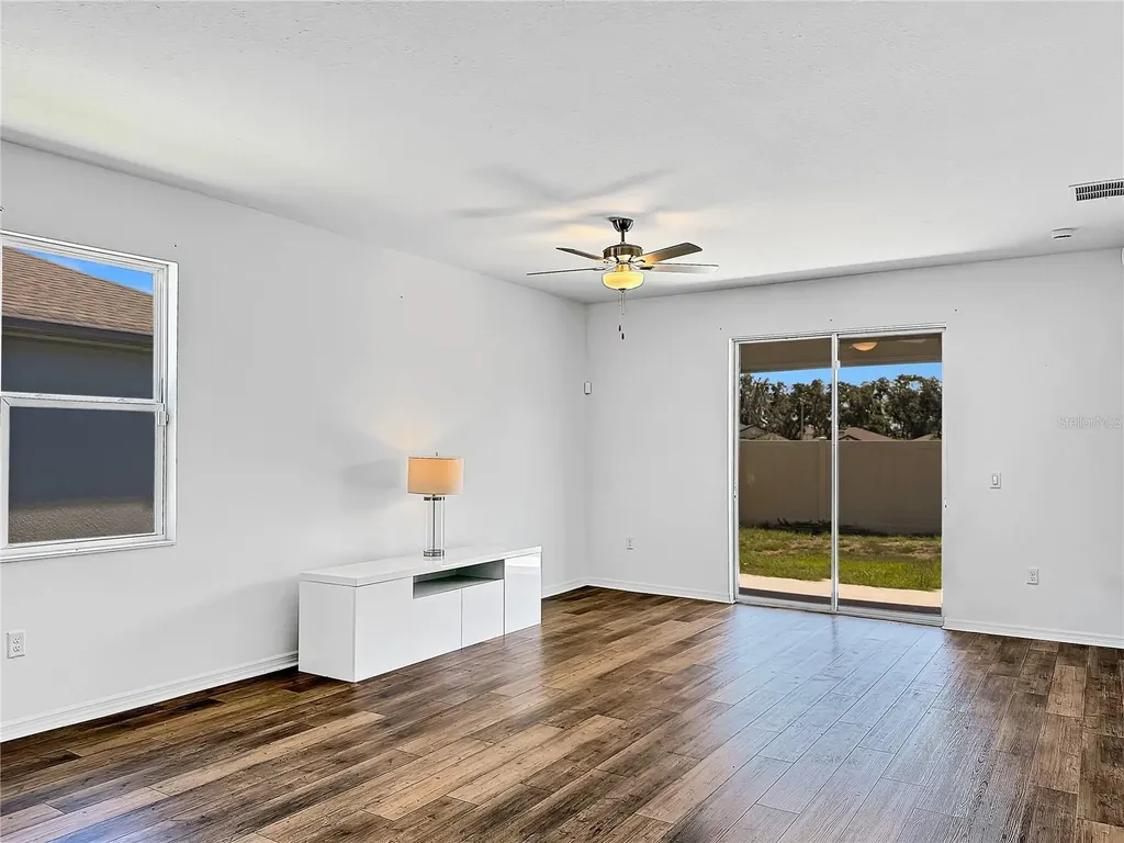 6022 Dolostone Drive Lakeland FL 33811