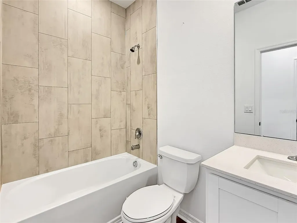6022 Dolostone Drive Lakeland FL 33811