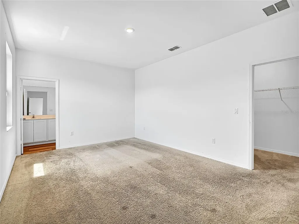 6022 Dolostone Drive Lakeland FL 33811