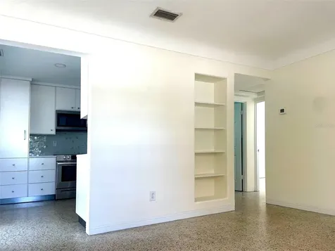 661 63rd Avenue S St Petersburg FL 33705