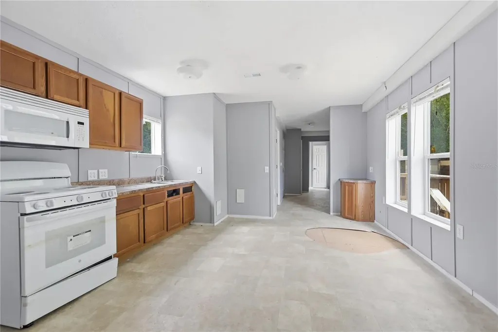 646 June Terrace Deland FL 32724