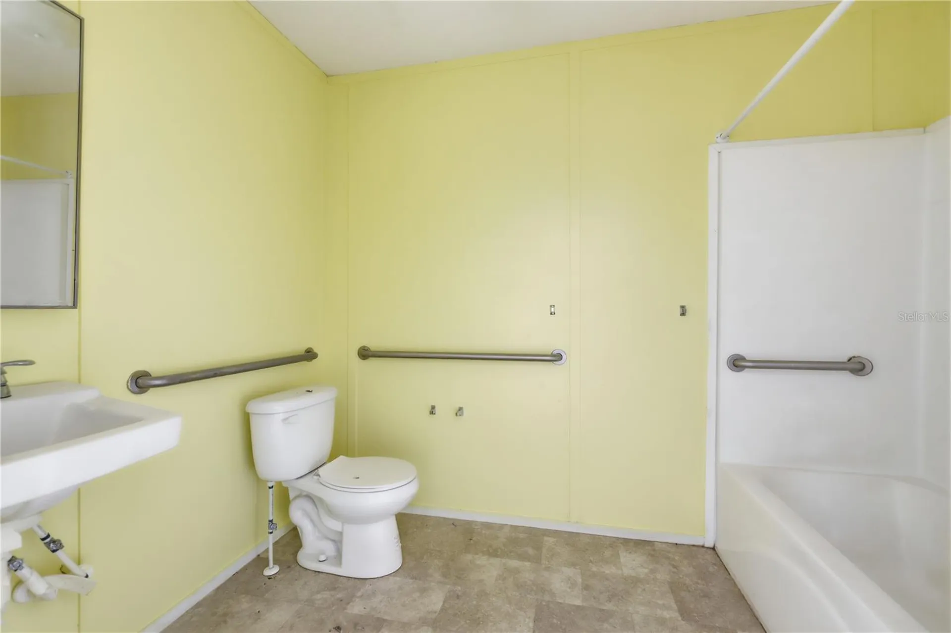 646 June Terrace Deland FL 32724