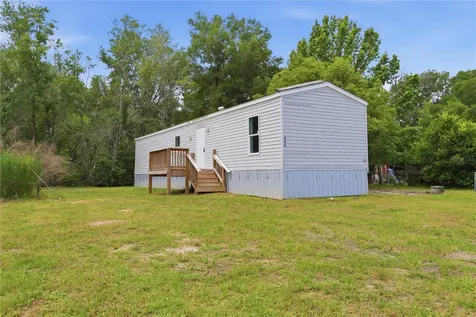 646 June Terrace Deland FL 32724