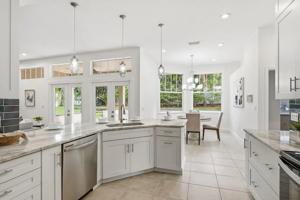 1159 W Curlew Place Tarpon Springs FL 34689