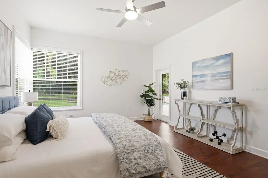 1159 W Curlew Place Tarpon Springs FL 34689