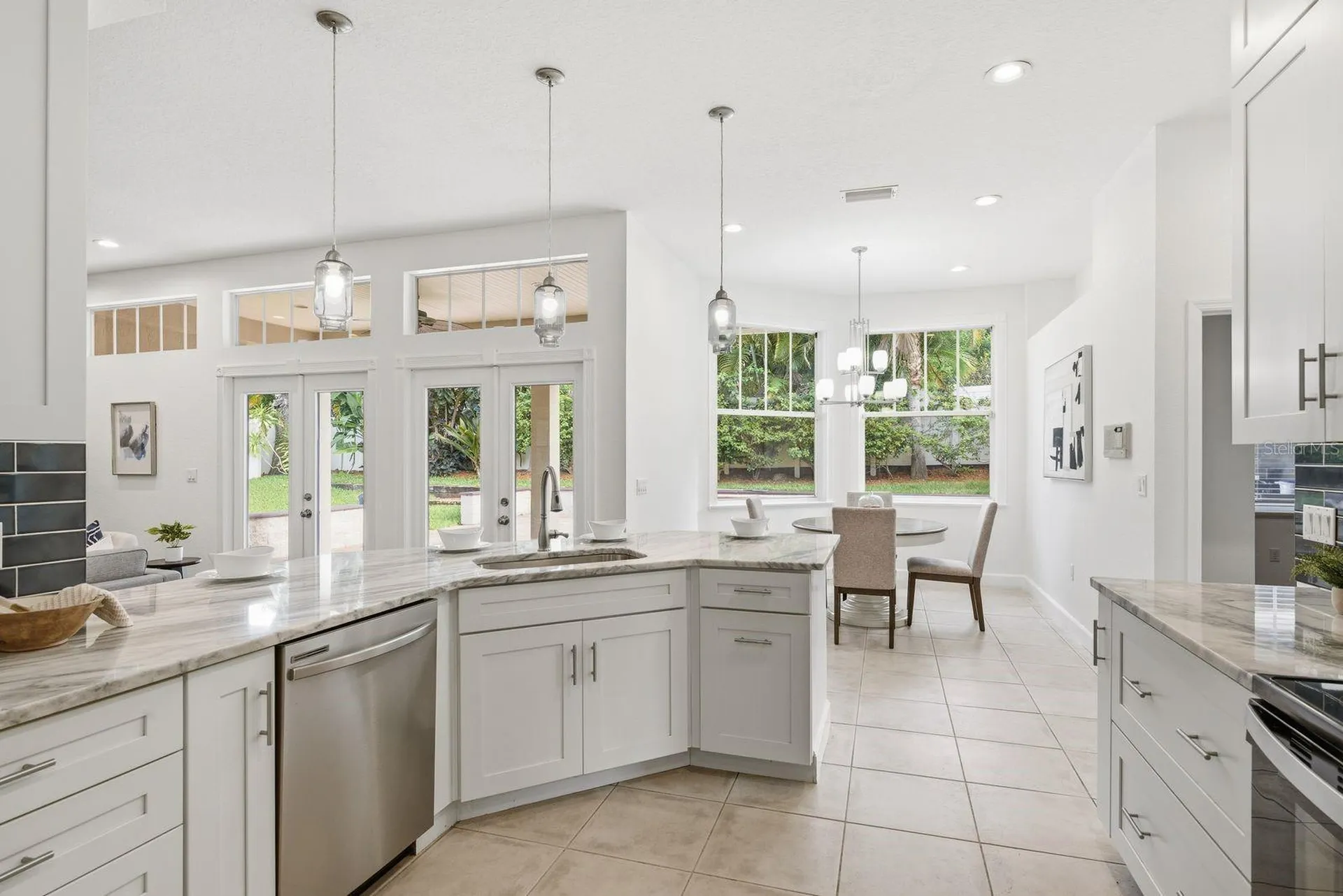 1159 W Curlew Place Tarpon Springs FL 34689