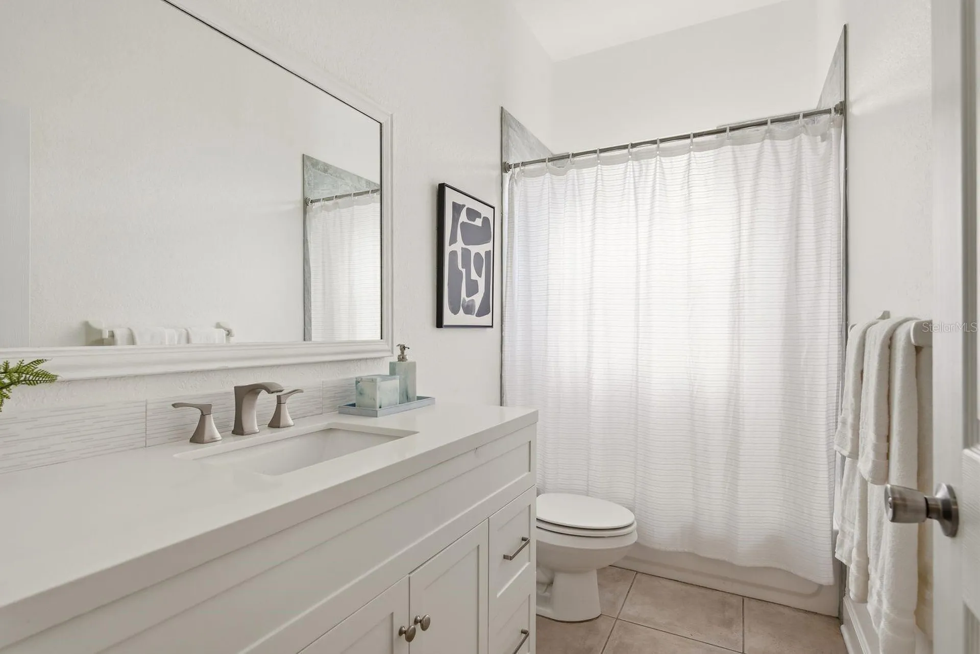 1159 W Curlew Place Tarpon Springs FL 34689