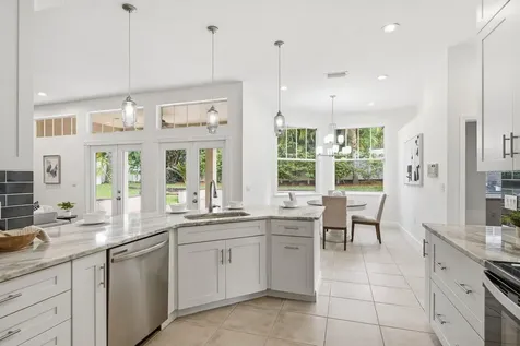 1159 W Curlew Place Tarpon Springs FL 34689