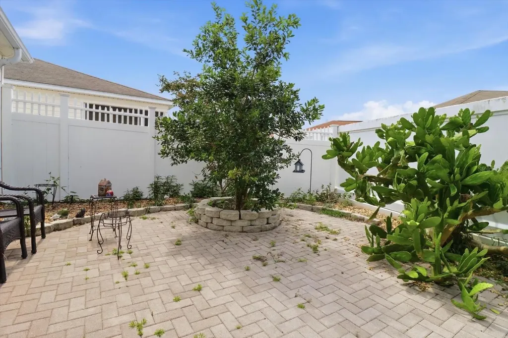 2445 Greenhill Trail The Villages FL 32162