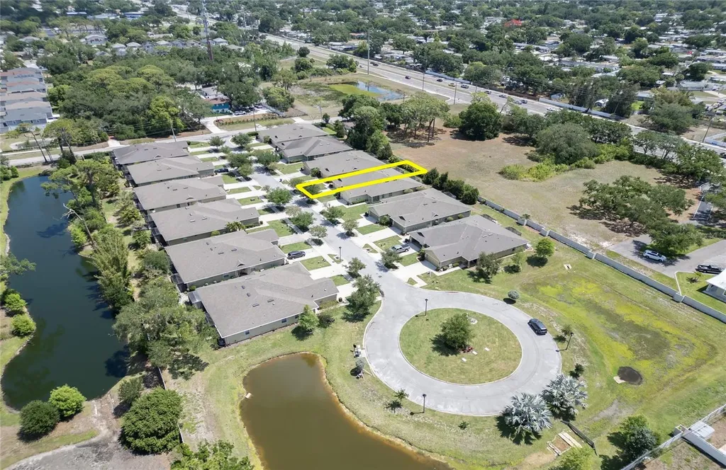 8099 Pine Crest Street Seminole FL 33777