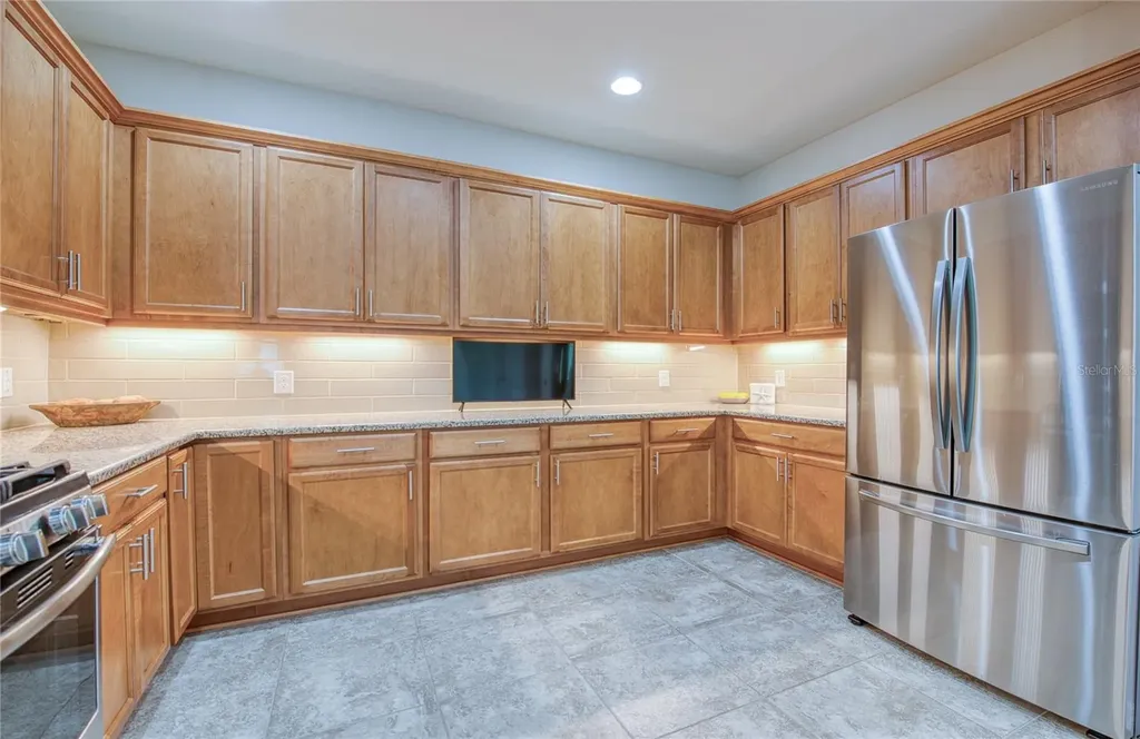 8099 Pine Crest Street Seminole FL 33777